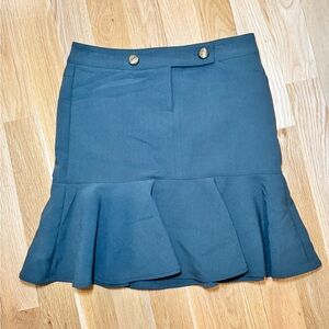 W by Worth Green Mini Trumpet Skirt with Ruffled Style for Work